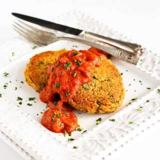 Baked Curry Lentil Cakes Recipe with Roasted Red Pepper Sauce