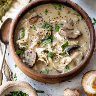 Creamy Chicken and Mushroom Soup