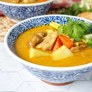 Cà Ri Gà (Vietnamese Chicken Curry)