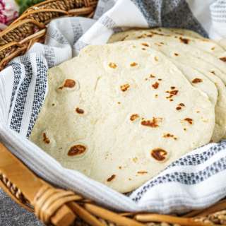 Tortillas de Harina (Flour Tortillas)