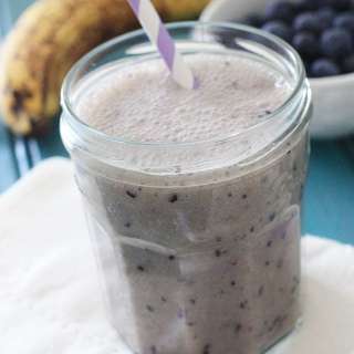 Blueberry Banana Oatmeal Smoothie