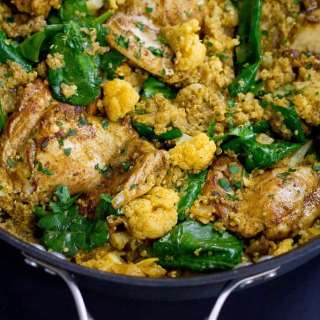 One-Pot Curry Chicken, Quinoa & Cauliflower