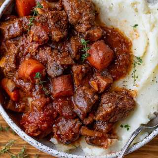 Slow Cooker Beef Bourguignon Recipe