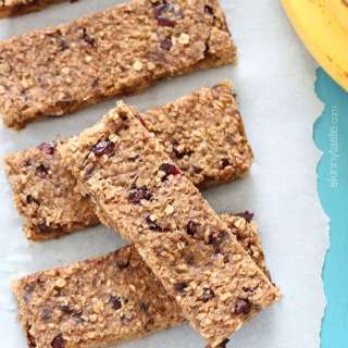 Banana Split Quinoa Oat Bars