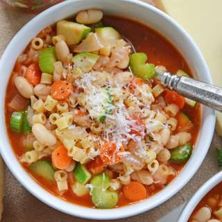 Rich Minestrone Soup
