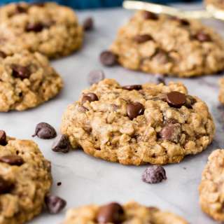 Oatmeal Chocolate Chip Cookies