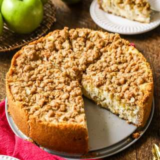 Apple Pie Cheesecake