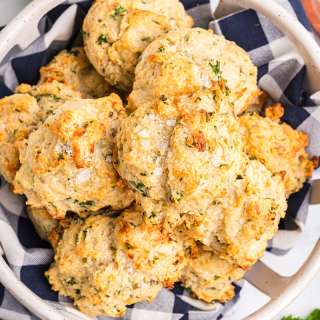 Cheesy Herb Drop Biscuit Recipe