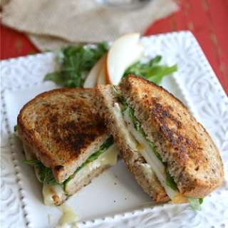 Grilled Cheese Sandwich Recipe with Brie, Pear & Hazelnuts