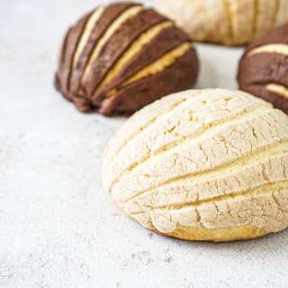 Conchas (Mexican Sweet Bread)