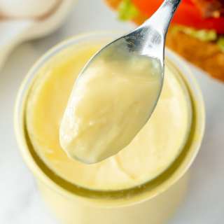 How to Make Mayonnaise