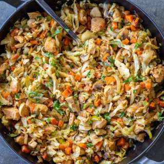 Comforting Braised Cabbage with Chicken