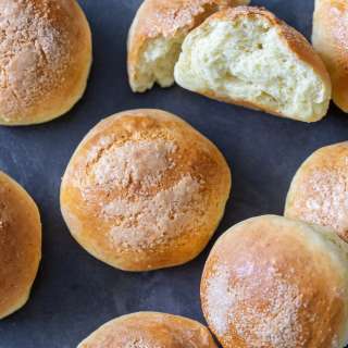 Quick Cottage Cheese Buns