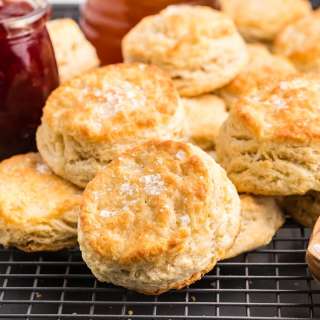 Biscuits from Scratch (Biscuits without Buttermilk)