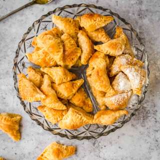 Cream Cheese Puff Pastry Bites