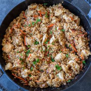 Creamy Cauliflower Rice with Chicken