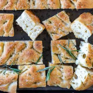 Easy Focaccia Bread Recipe (Light & Fluffy)