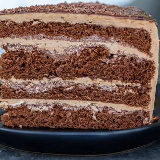 Cake Prague (Chocolate Cake Recipe)