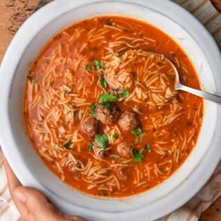 Tomato Vermicelli Soup (Kafta Soup)
