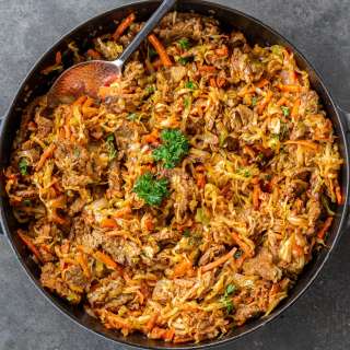 Braised Cabbage with Beef