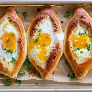Khachapuri Recipe (Georgian Cheese Bread)