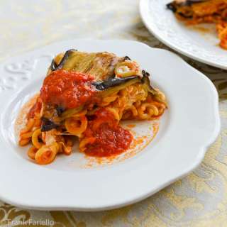Timballo di pasta con melanzane