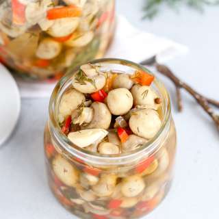 Easy Marinated Mushrooms (15 Minutes)
