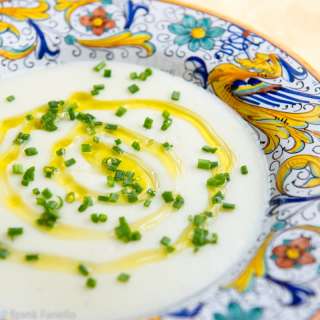 Vellutata di cavolfiore (Cream of Cauliflower Soup)