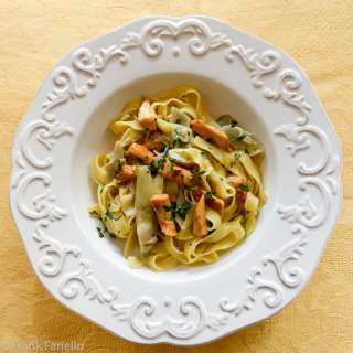 Tagliatelle carciofi e funghi