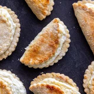Sweet Cheese Cookies