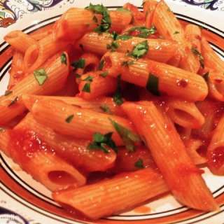 Penne all’arrabbiata (“Angry” Penne)