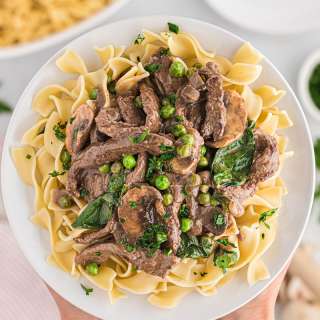 Easy Beef Stroganoff Recipe
