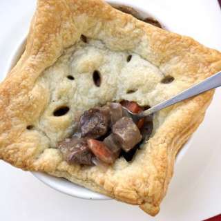 Boeuf Bourguignon Pot Pie (Beef Burgundy Pot Pie)