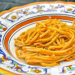 Pesto alla trapanese (A Sicililan pesto)