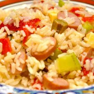 Insalata di riso con würstel (Rice Salad with Wieners)
