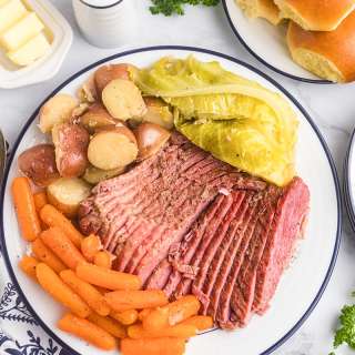 Instant Pot Corned Beef and Cabbage Recipe