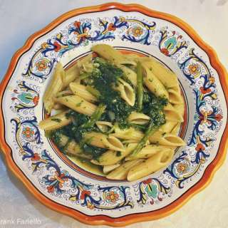 Pasta con la cicoria (Pasta with Chicory)
