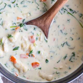 Chicken Gnocchi Soup (Olive Garden Copycat)