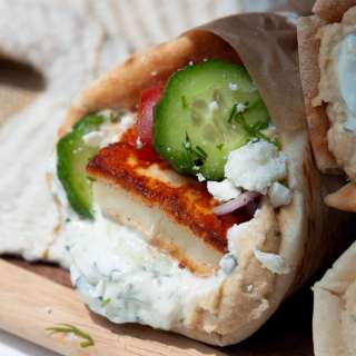 Halloumi Gyros