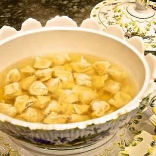 Tortellini fatti in casa (Homemade Tortellini)