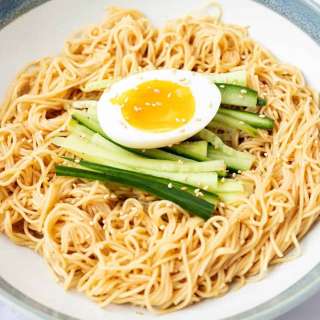 Easy 10-min. Ganjang Bibim Guksu