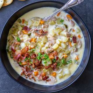 The Best Clam Chowder Recipe (Extra Easy)