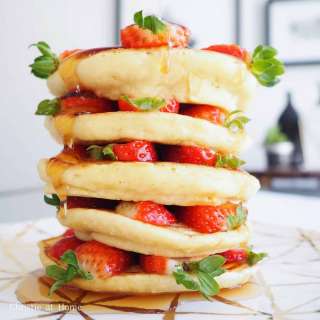 Quick & Easy Pandan Pancakes