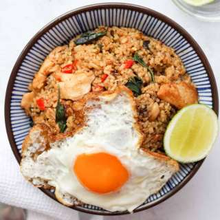 Quick & Easy Thai Basil Spicy Fried Rice