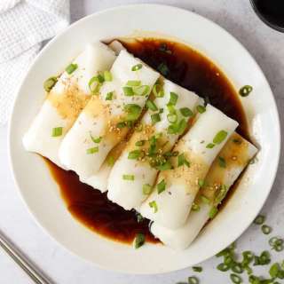Easy Rice Noodle Rolls (Cheung Fun)