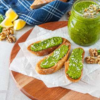 Spinach Walnut Pesto