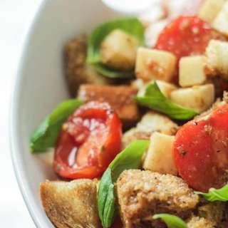 Caprese Panzanella Salad Recipe