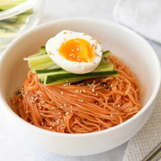Easy 10-min. Bibim Guksu