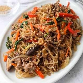 Easy Simple Japchae (Korean glass noodle stir-fry)