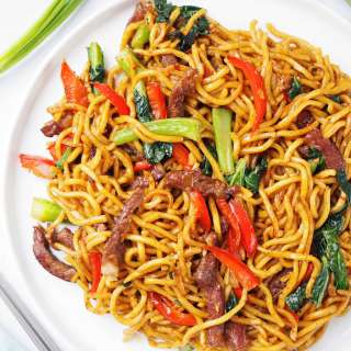 Quick & Easy Hoisin Beef Noodle Stir-fry